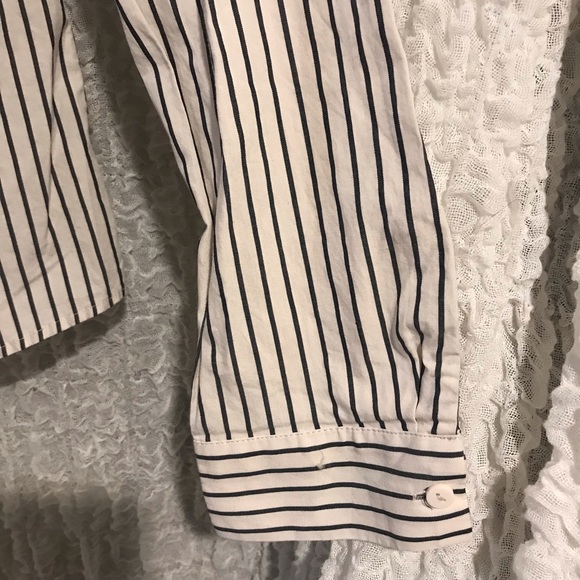 Blouse - Picture 3 of 3